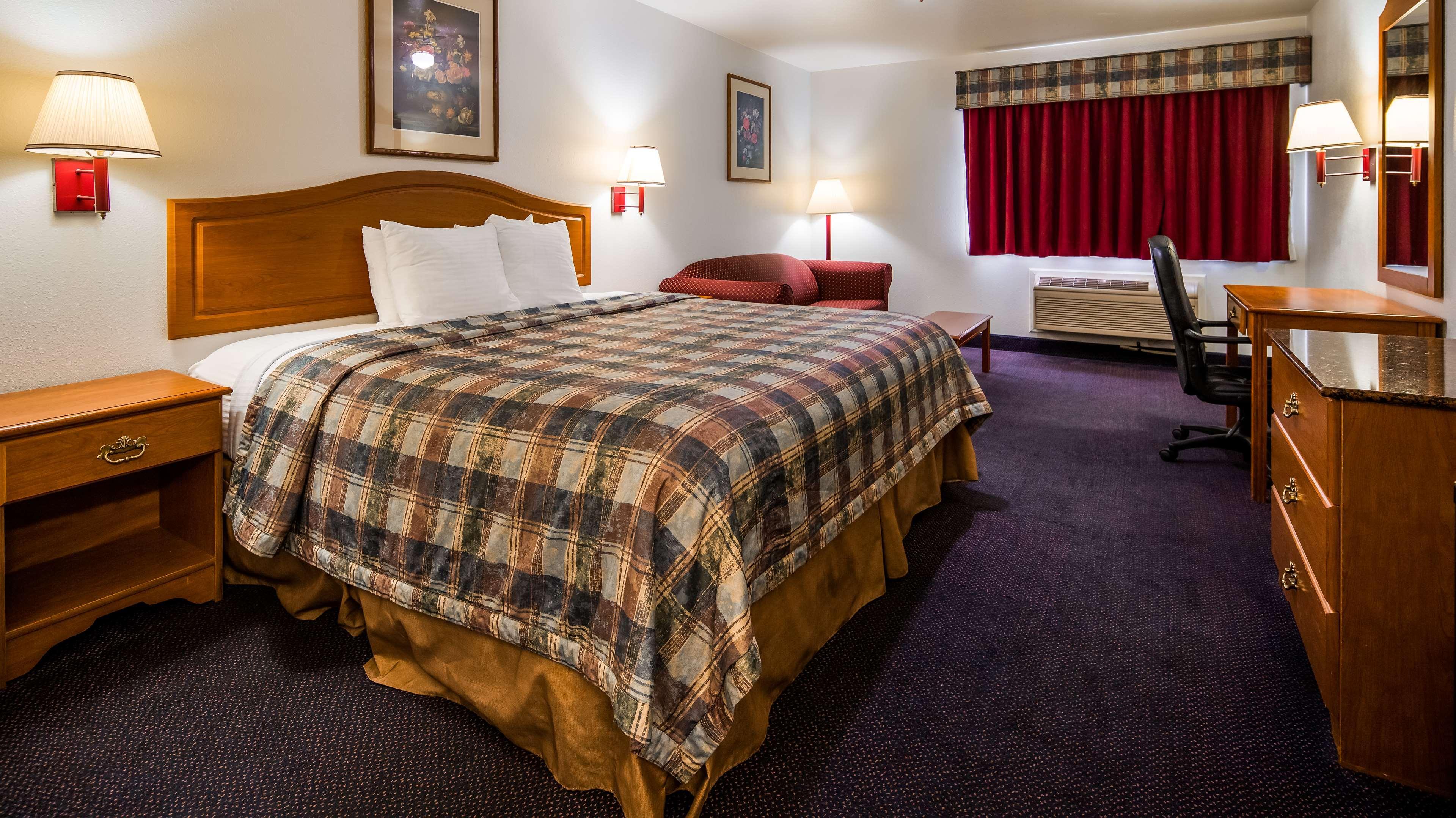 Best Western Pineywoods Inn Atlanta Buitenkant foto