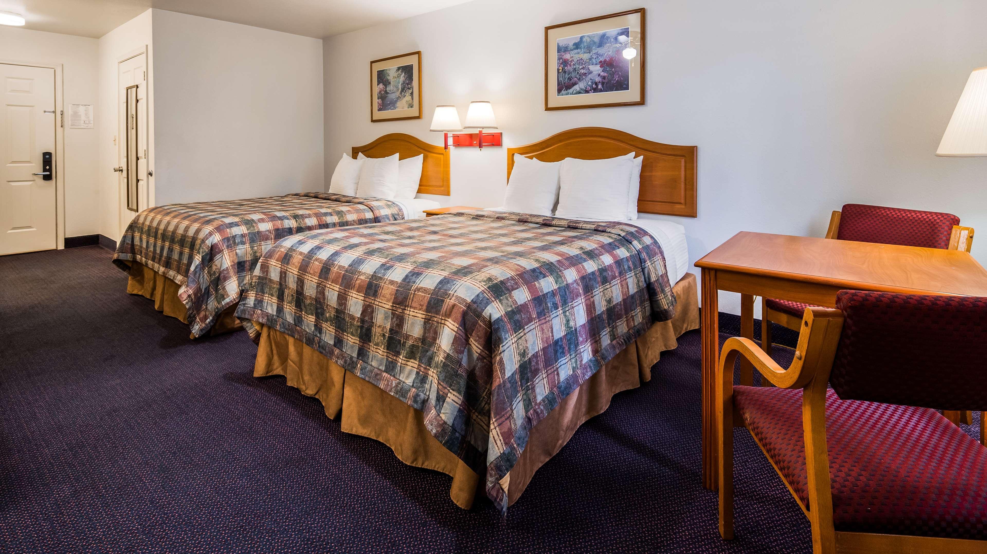 Best Western Pineywoods Inn Atlanta Buitenkant foto